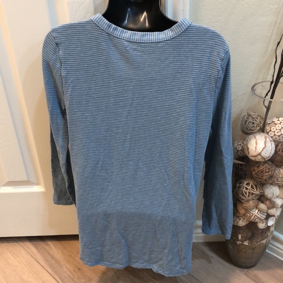 LOFT Button top - Picture 2 of 7